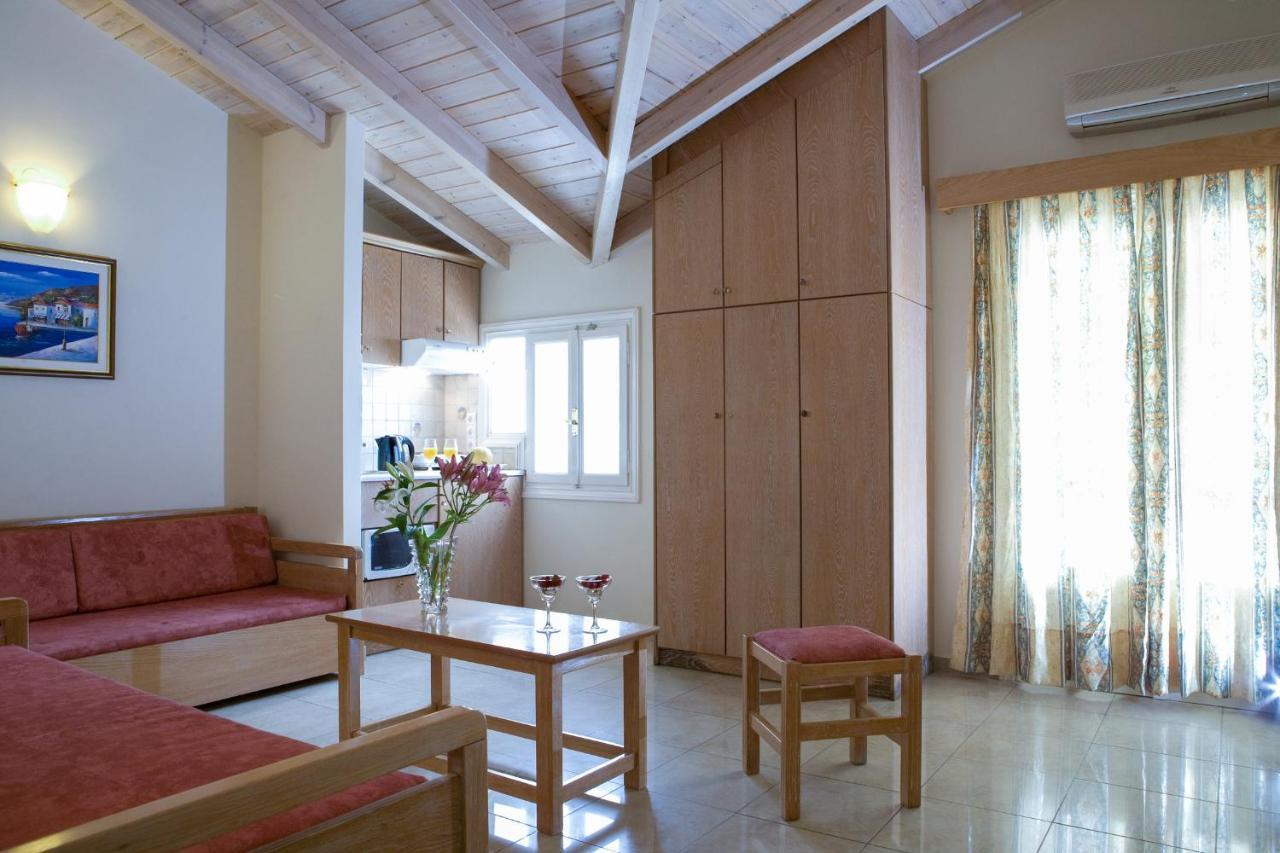 Lefko Hotel & Apartments Nydri  Bagian luar foto