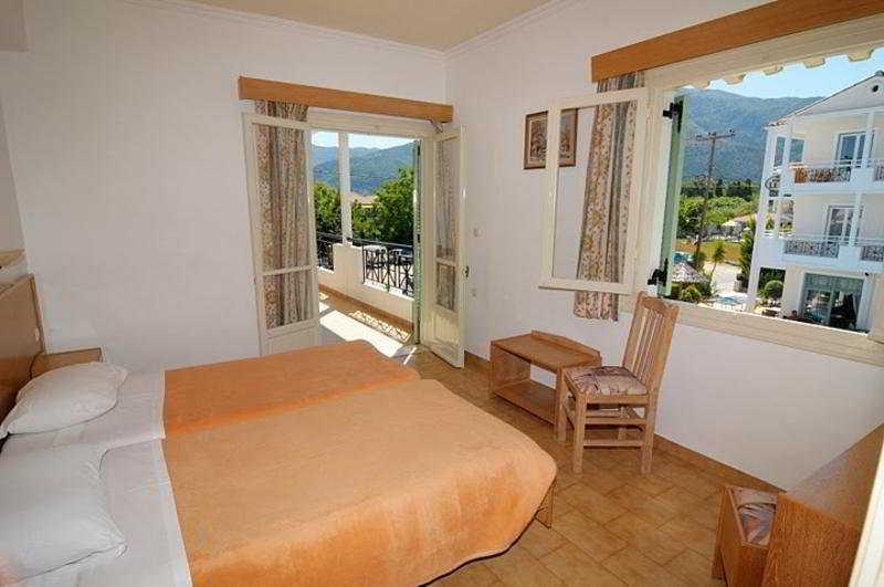 Lefko Hotel & Apartments Nydri  Bagian luar foto